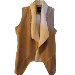 Ladies Cream Me Jane vest size Medium